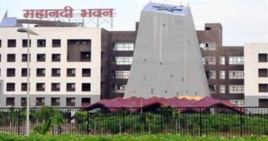 छत्तीसगढ़ में सरकारी कर्मचारियों की हाजिरी अब आधार से जुड़ेगी, 1 जनवरी 2026 से लागू होगा नया नियम