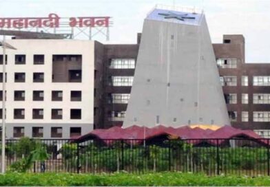 छत्तीसगढ़ में सरकारी कर्मचारियों की हाजिरी अब आधार से जुड़ेगी, 1 जनवरी 2026 से लागू होगा नया नियम