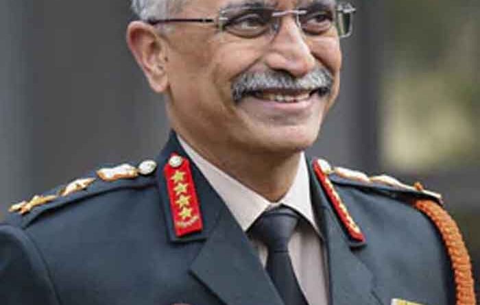 कुछ सच वर्दी में दबकर भी नहीं मरते: पूर्व DGP का जनरल नरवणे के लिए चेतावनी संदेश